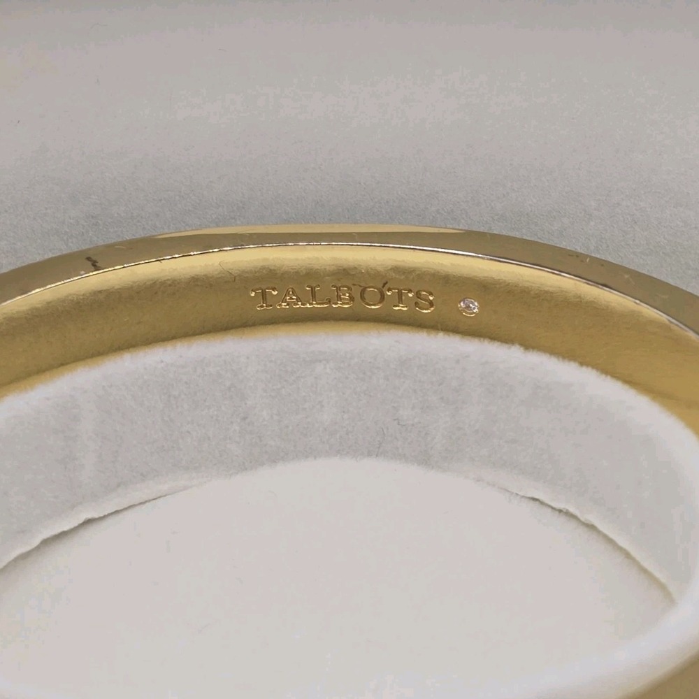 Talbots Green Enamel Hinged Bangle Bracelet Gold Tone Clamp Signed - Picture 4 of 15